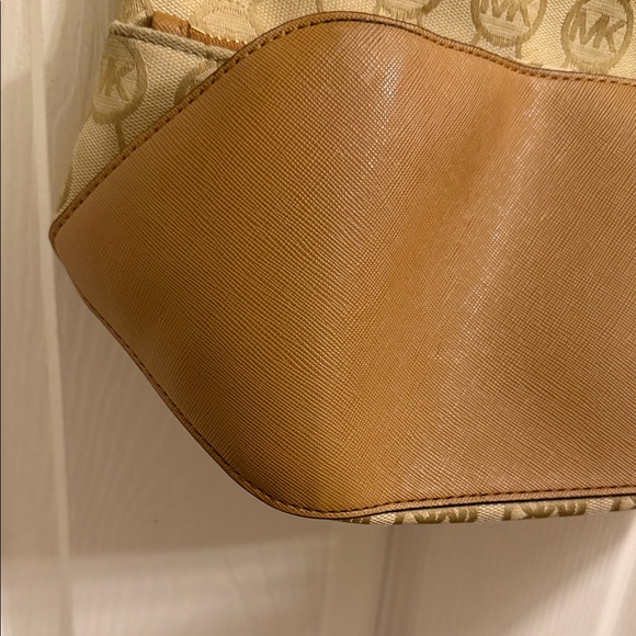 Michael Kors Beige and Brown Logo Tote (REHAB BAG/Please see photos) - Picture 6 of 16